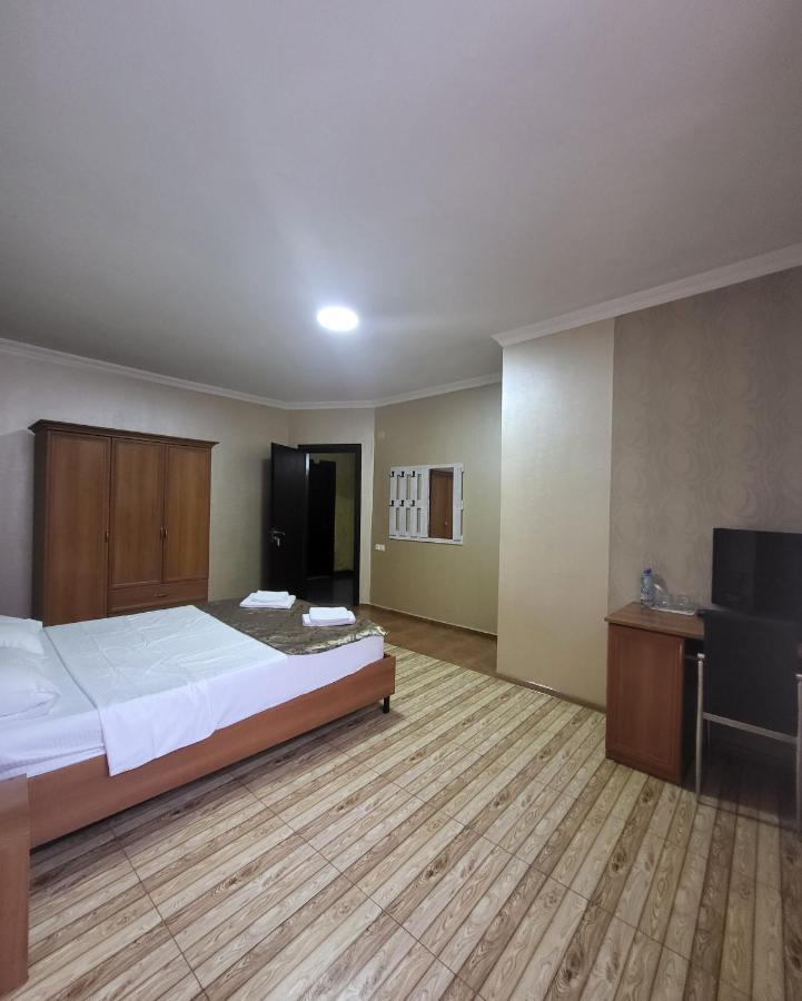 Hotel Elio Batumi Exterior foto