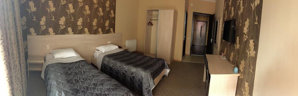 Hotel Elio Batumi Zimmer foto